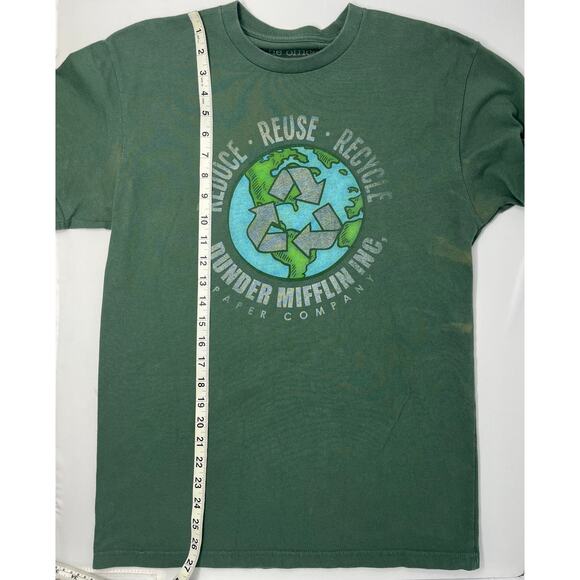 Dunder Mifflin Reduce, Reuse, Recycle Men's Tshirt size M PreOwned w/some fading - Picture 4 of 7